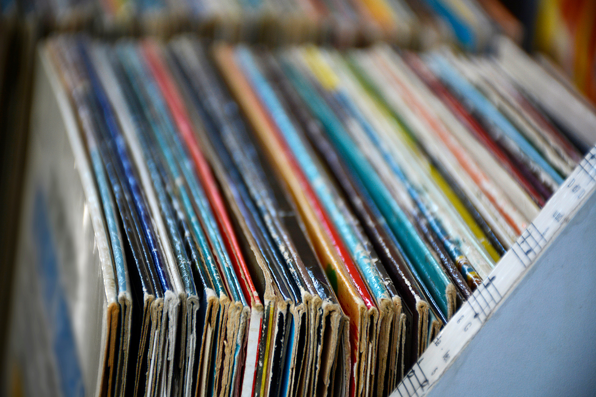 RareVinylStore.com Premium Domain
